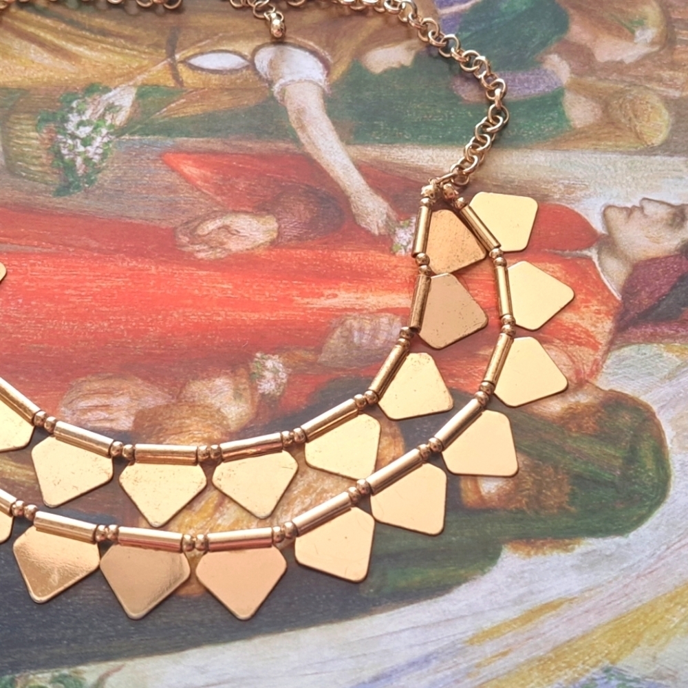 Gold Statment Necklace - Picture 3 of 4